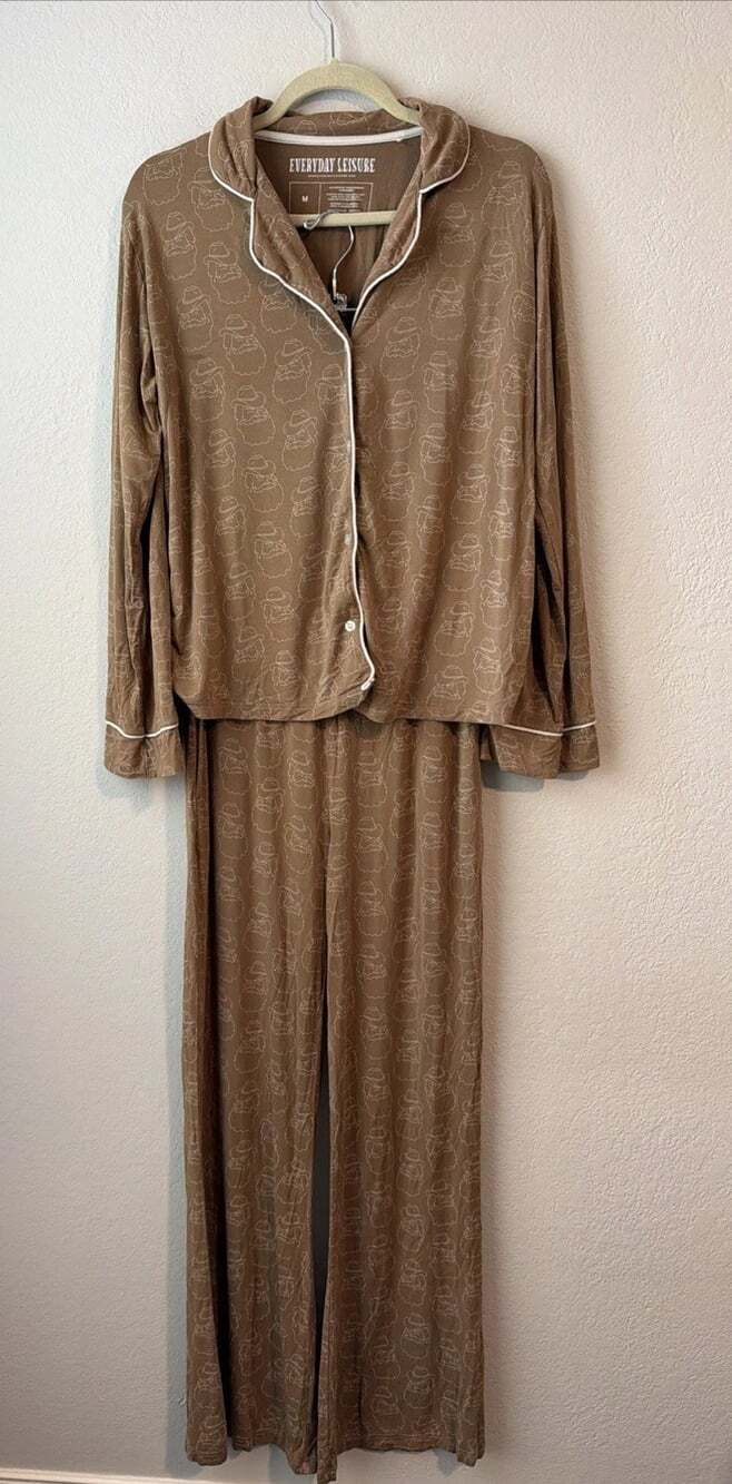 Everyday Leisure Ranch Santa Jensy Lane Matching Cowboy Pajama Set Flare Medium